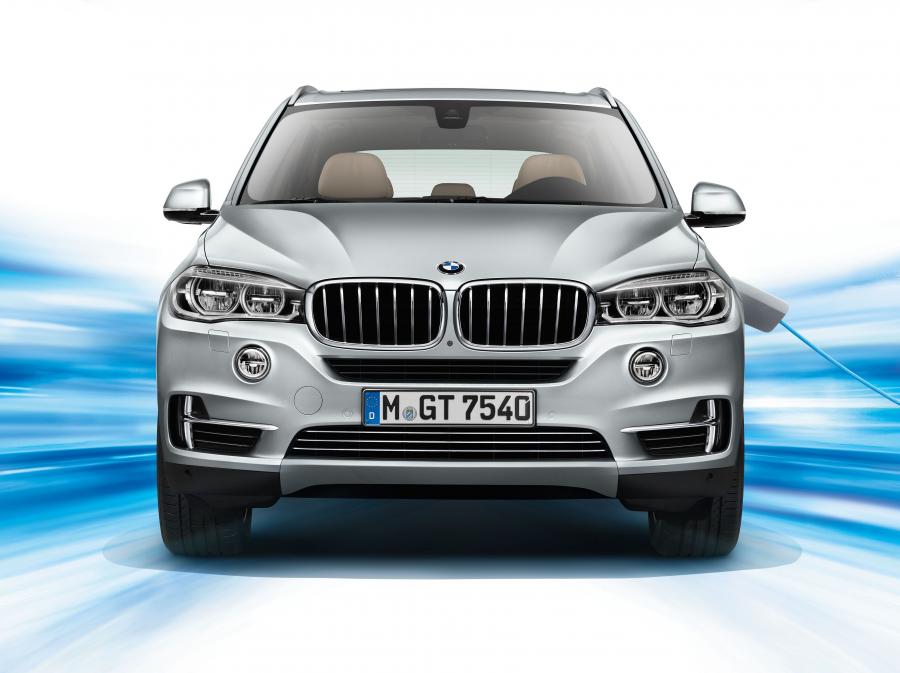  BMW X5 xDrive40e 2015 года  (фото 25 из 61)